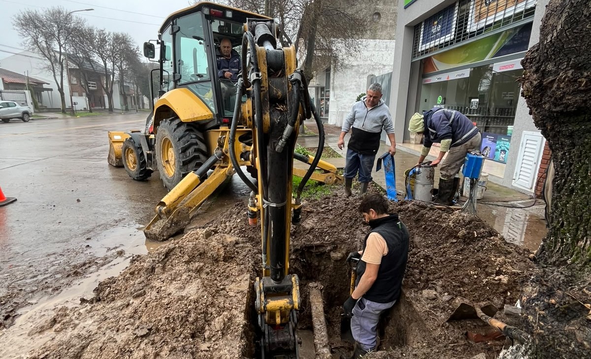 Intervenciones para optimizar el sistema de distribución de agua potable en Anacleto Medina y en el Acceso Norte  Reporte 1007